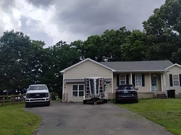239 Clarksdale Dr, Cadiz, KY 42211