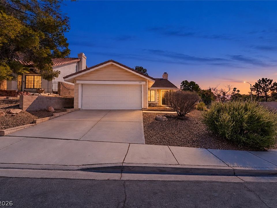 1st image of 124 Almendio Ln
