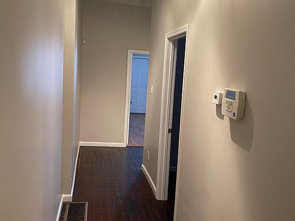 5th image of 3523 Utah St Floor 1