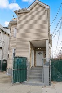 33 Pine Street, Staten Island, NY, 10301