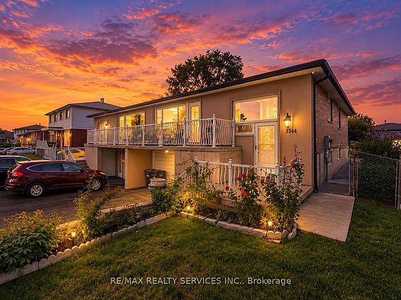 3rd image of 3344 Chipley Cres