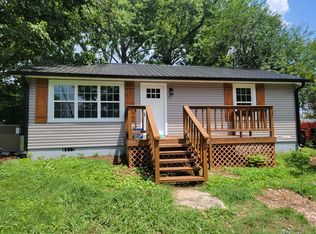 113 Estridge St, McMinnville, TN 37110