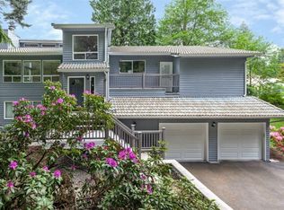 1301 N Lake Stickney Dr, Lynnwood, WA 98087