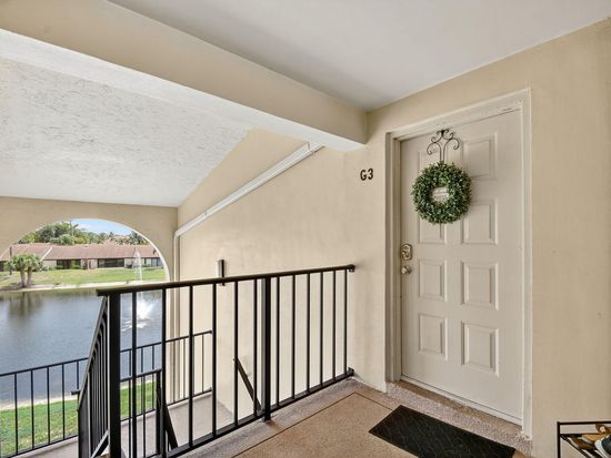 617 Sea Pine Way #G3, Greenacres, FL 33415