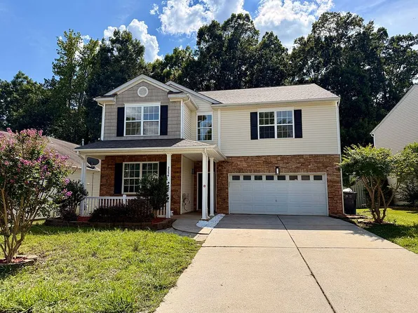 2234 Savannah Hills Dr, Matthews, NC 28105