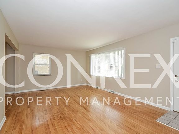 3rd image of 1040 Bluejay Dr