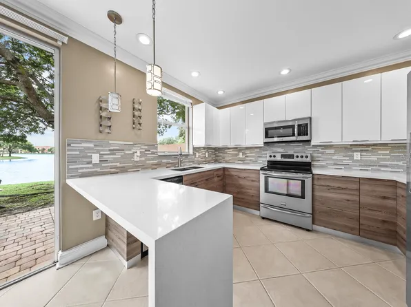 4735 SW 164th Avenue, Miramar, FL 33027