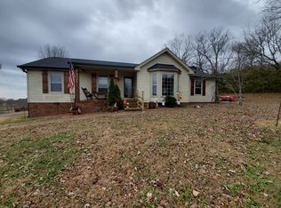 821 Gibbs Ln, Gallatin, TN 37066