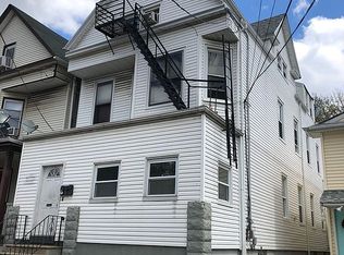 429 Catherine St, Elizabeth, NJ 07201