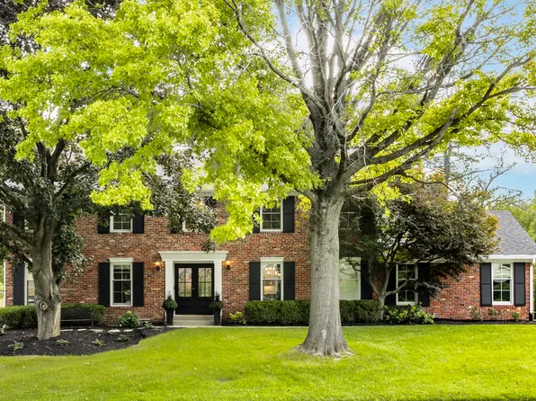11623 Forest Dr, Carmel, IN 46033