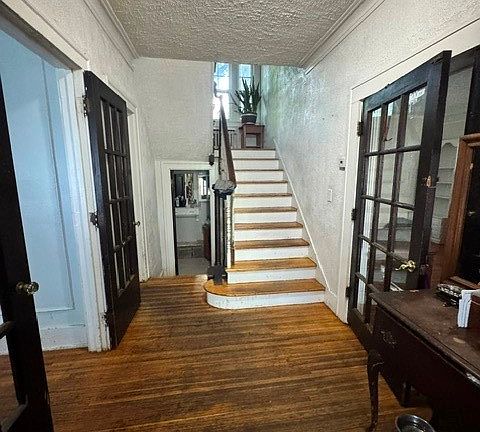 4th image of 775 Portland Ave