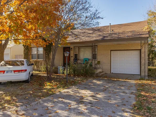 737 S Woodlawn Blvd, Wichita, KS 67218