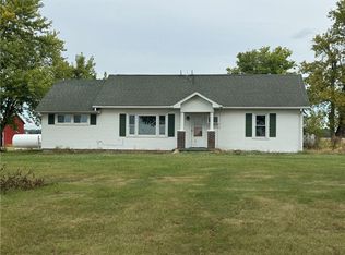 21427 E 1350th Rd, Paris, IL 61944