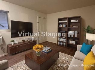 711 S Austin Ave #104, Tulia, TX 79088