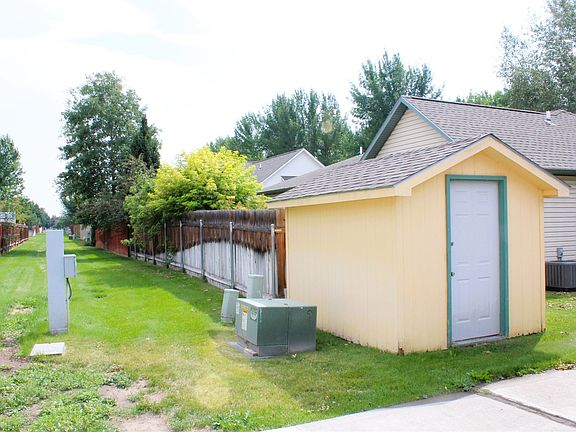 5th image of 3020 Sheffield Dr
