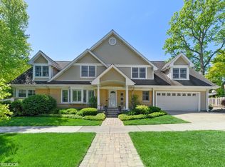 5 W Fairview St, Arlington Heights, IL 60005