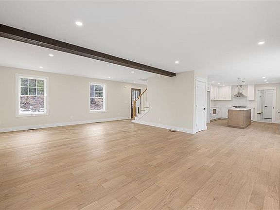 2nd image of 234 Kingstown Rd