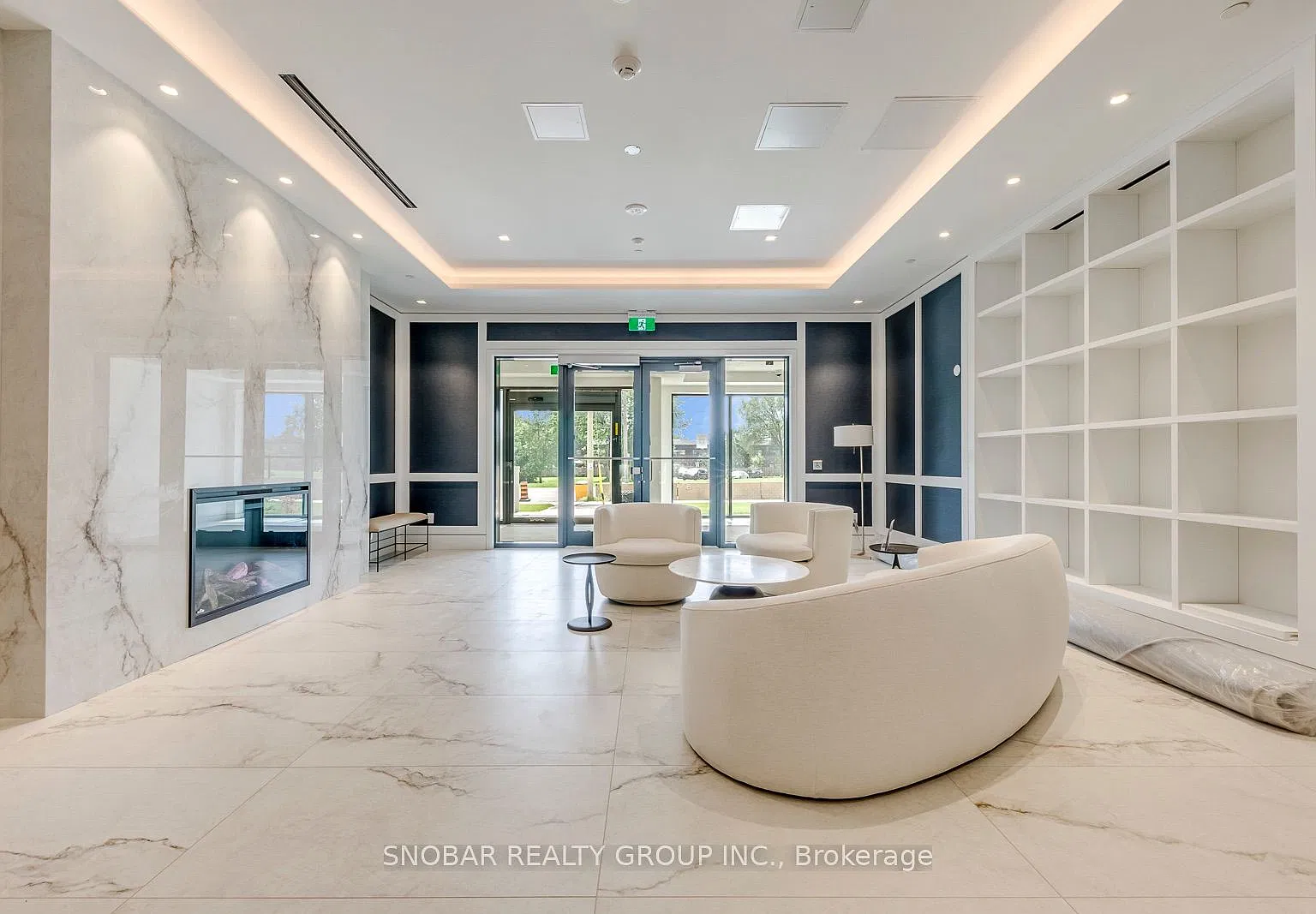 2 bed, $2,450 — Photo 4
