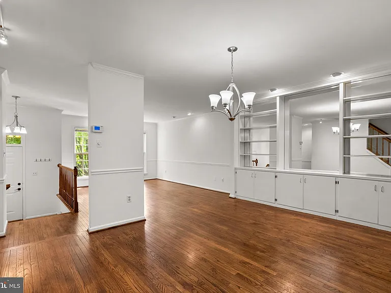 11017 Cedarwood Dr — Photo 9