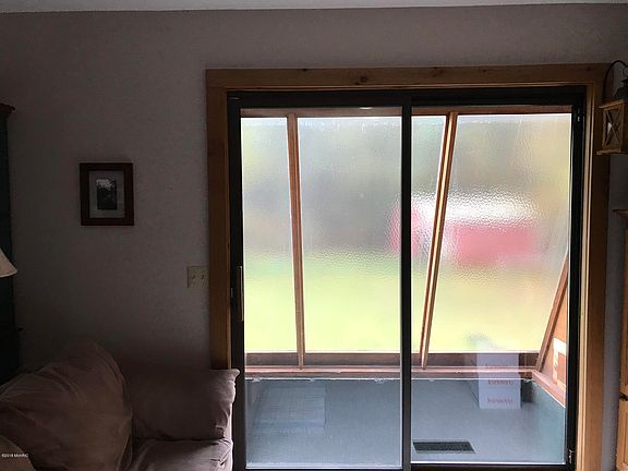 5th image of 5473 W East Ave