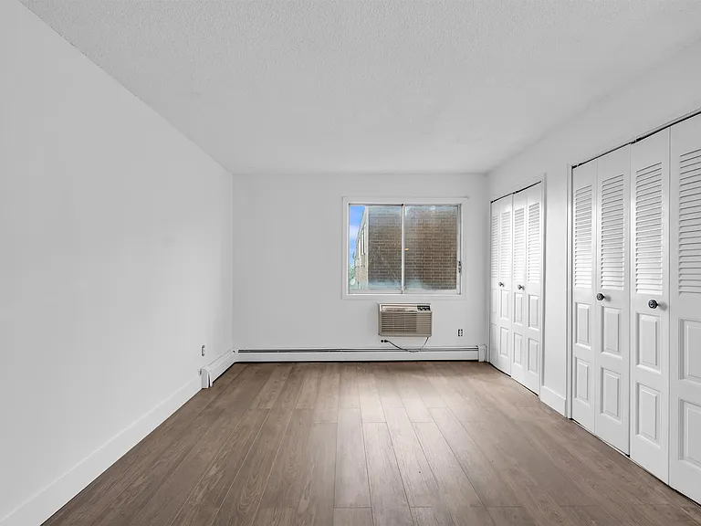 1901 Kennedy Blvd #202 — Photo 9
