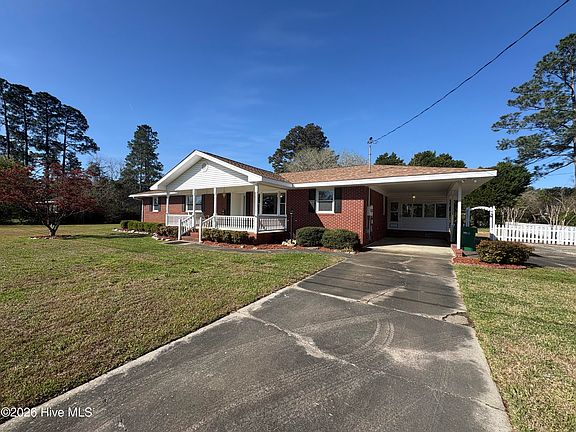 3rd image of 205 Miller Street