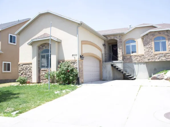 8665 N Franklin Dr, Eagle Mountain, UT 84005