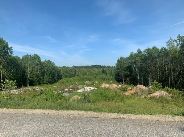 7 Turtle Dr, Sabattus, ME 04280