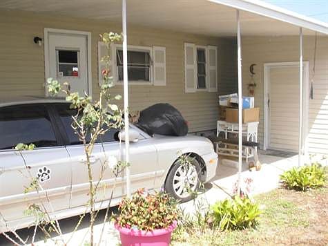 Side Entrance/Shed