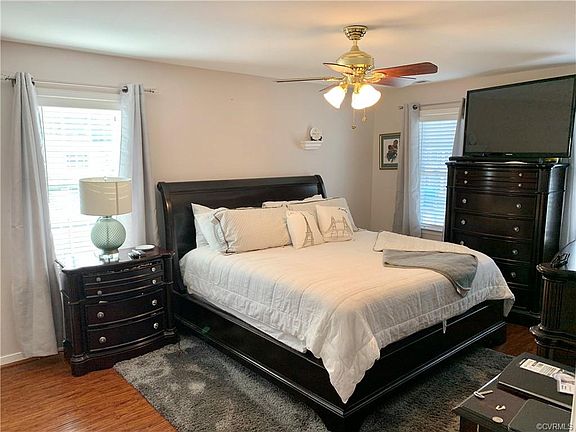 4th image of 6213 Beaufont Hills Ct