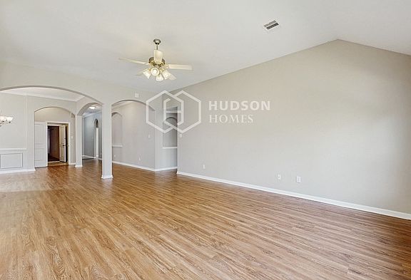 5th image of 1722 Park Oak Dr
