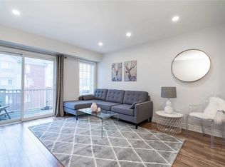 3038 Clayhill Rd #2, Mississauga, ON L5B0B1