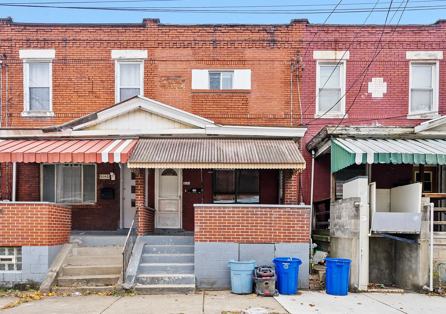 Newly Renovated 2 Bed, 1 Bath Rowhome in Hazelwood - Central AC & Heat - Available Immediately! — Photo 1