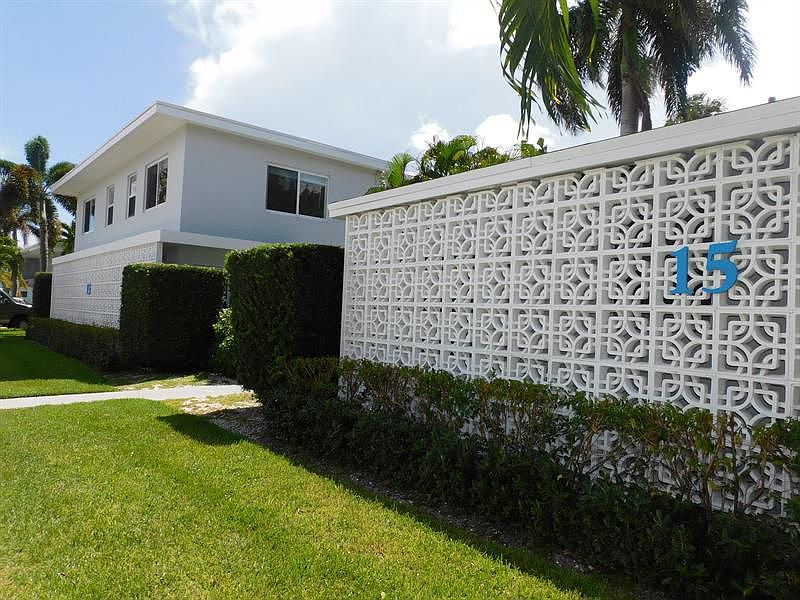 1st image of 15 S Palmway APT 9