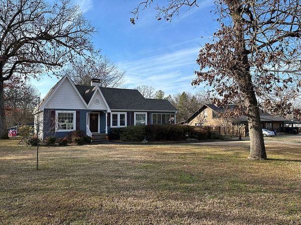 1505 N Waldron Rd