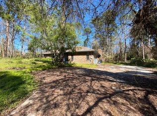 4071 Honeysuckle Cir, Middleburg, FL 32068