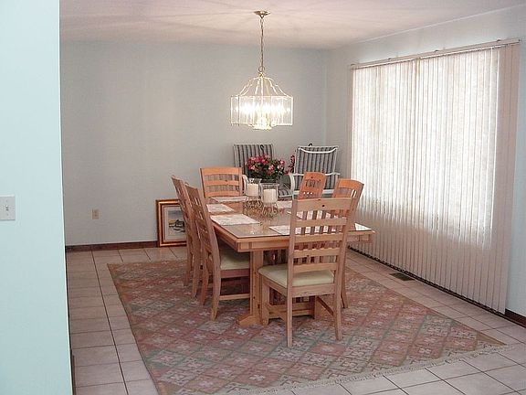 Dining Area Near Kitchen