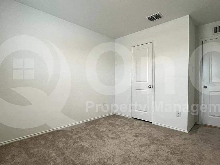 303 Ashbrook Way — Photo 13