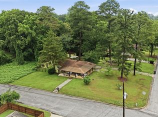 949 Alan Ave, Auburn, AL 36830