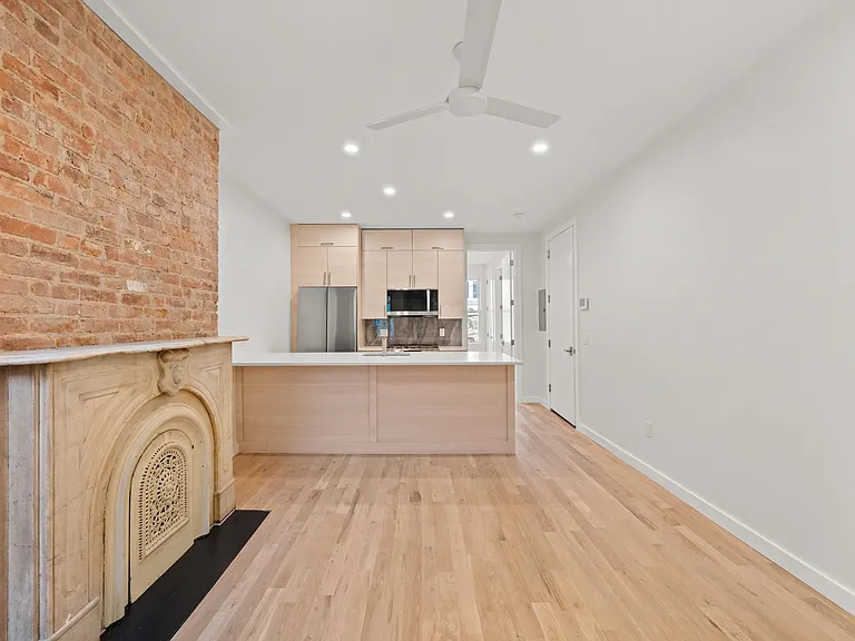 119 Storms Ave #2 — Photo 8