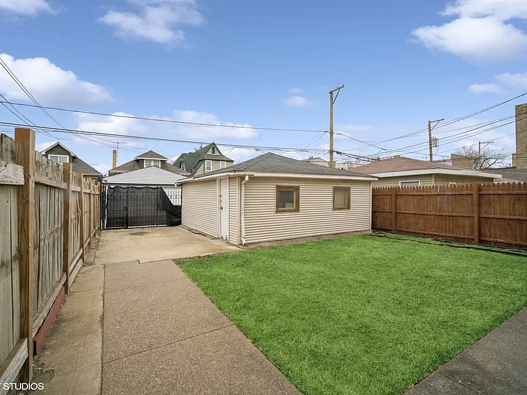 5116 W Deming Pl #G — Photo 12