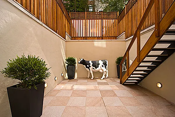 Sold by Leslie J. Garfield | media 26