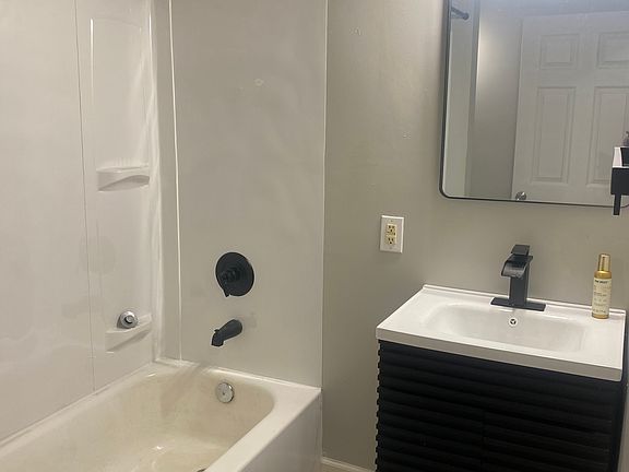 5th image of 657 Northview Dr