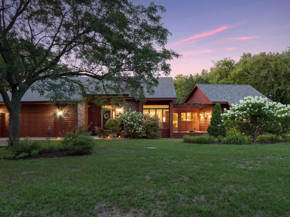 7770 64th St N, Saint Paul, MN 55115