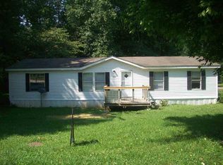 214 Tadpole Dr, Scottsville, KY 42164