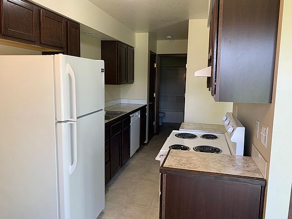 4th image of 1010 Douglas St #B-6