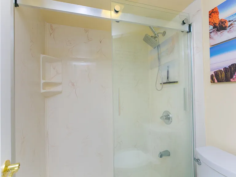 411 Hobron Ln #607 — Photo 11