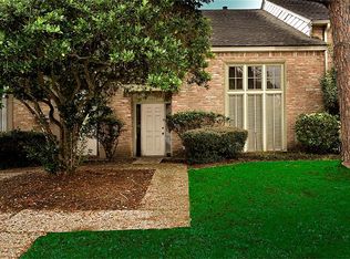 17145 Beaver Springs Dr, Houston, TX 77090