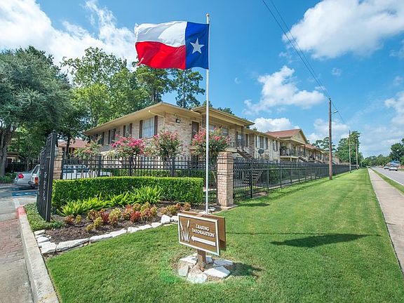 Front of Leasing Office