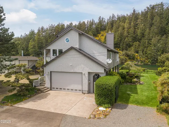 34160 Brooten Rd, Pacific City, OR 97135